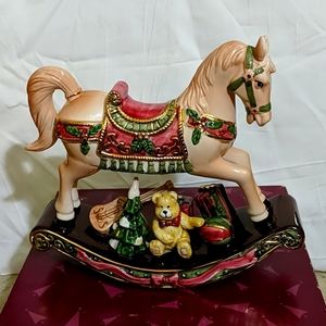 Ceramic Holiday Horse with Gifts 24K Gold Accents